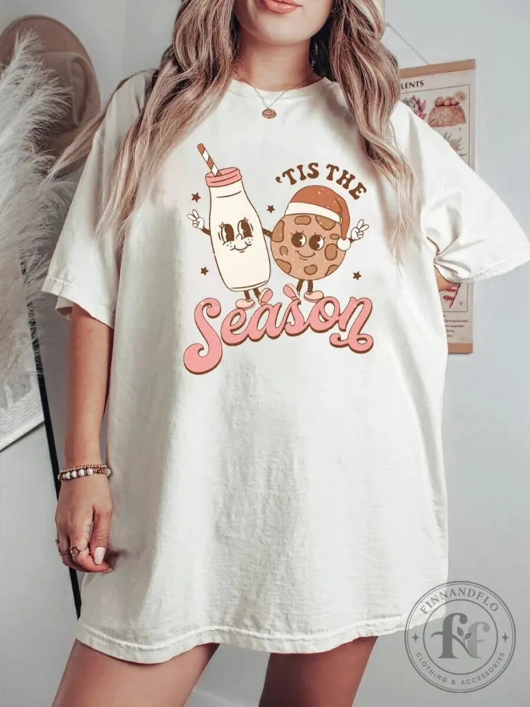 Retro Tis The Season Milk And Cookies Christmas T-Shirt